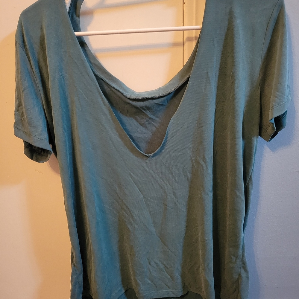 Daytrip low back shirt